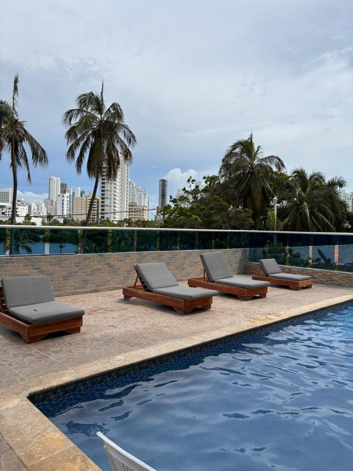 Hermoso Con Vista Al Mar Apartamento *