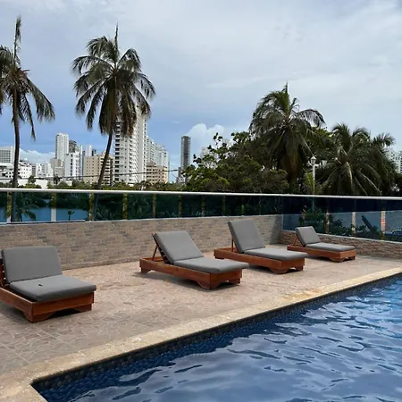 Hermoso Con Vista Al Mar Apartamento *